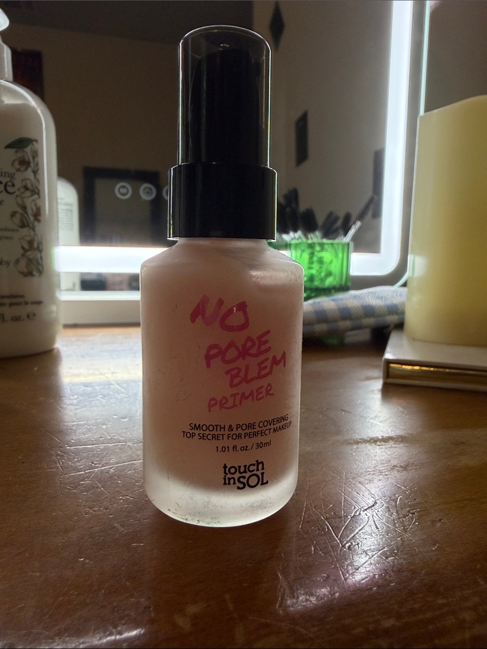 touch in SOL No Pore Blem Primer - soft pink bottle